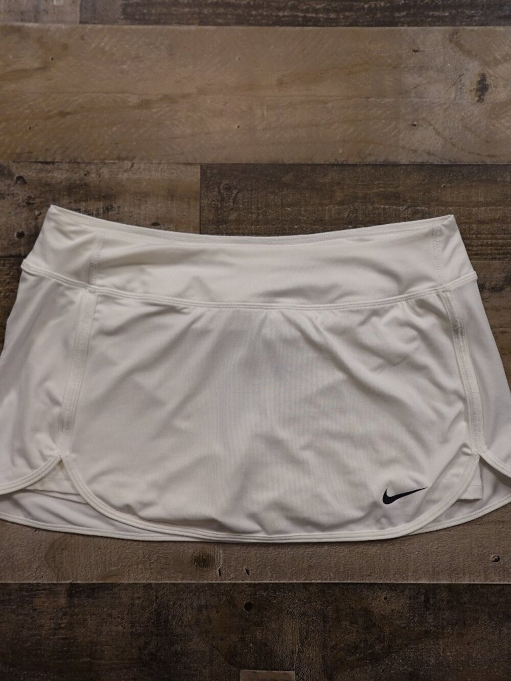 Nike Dri-FIT Tennis Skort Women’s Large White Stretch Athletic Skirt NWT